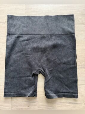 No Boundaries Ribbed Bike Shorts - Charcoal Gray